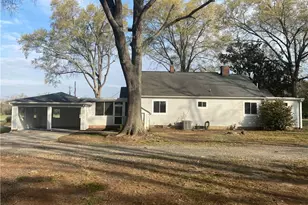 7444 Nc Hwy 65, Summerfield, NC 27358 - Photo 18