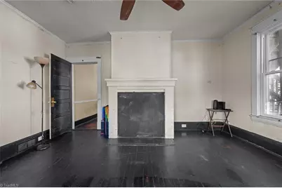 122 N Main Street, Reidsville, NC 27320 - Photo 10