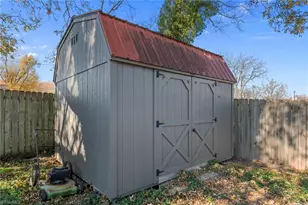 122 N Main St, Reidsville, NC 27320 - Photo 32