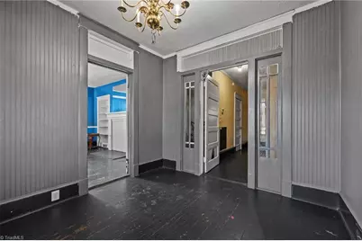 122 N Main Street, Reidsville, NC 27320 - Photo 6