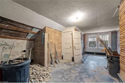 122 N Main Street, Reidsville, NC 27320 - Photo 28