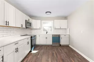 2821 Westchester Dr, Burlington, NC 27217 - Photo 4