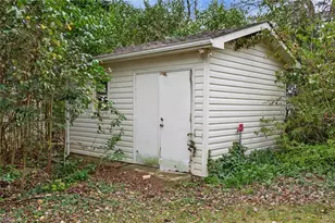 113 Green Valley Rd, Greensboro, NC 27408 - Photo 42