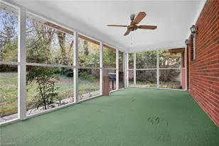 113 Green Valley Rd, Greensboro, NC 27408 - Photo 38