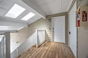 15 Meadowood Glen Way, Greensboro, NC 27409 - Photo 2