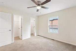 712 Richmond Ave, Burlington, NC 27217 - Photo 14