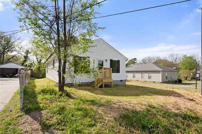 712 Richmond Avenue, Burlington, NC 27217 - Photo 2