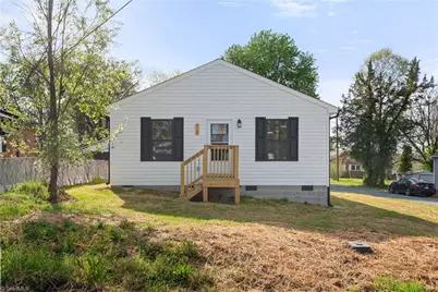 712 Richmond Avenue, Burlington, NC 27217 - Photo 1