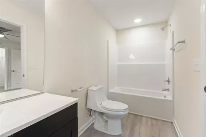 712 Richmond Avenue, Burlington, NC 27217 - Photo 16