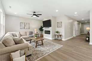 4464 Lane St, Winston-Salem, NC 27105 - Photo 8