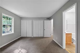 2733 Cottage Pl, Greensboro, NC 27455 - Photo 16