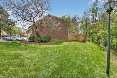 2733 Cottage Place, Greensboro, NC 27455 - Photo 28