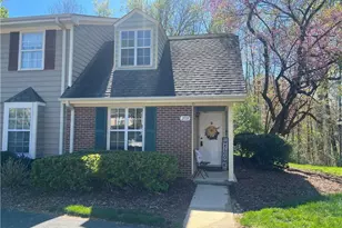 2733 Cottage Pl, Greensboro, NC 27455 - Photo 1