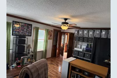 2173 Hawthorne Lane, Wilkesboro, NC 28697 - Photo 24