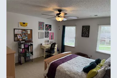 2173 Hawthorne Lane, Wilkesboro, NC 28697 - Photo 32