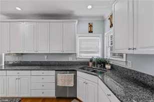 3224 Somerton Pl, Burlington, NC 27215 - Photo 26