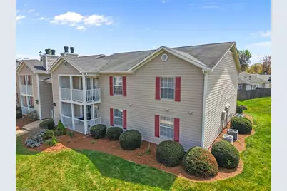 5523 Hornaday Road #D, Greensboro, NC 27409 - Photo 2