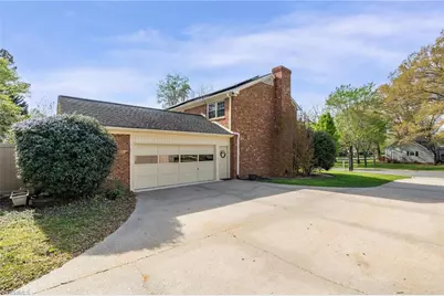 2838 Bedford Street, Burlington, NC 27215 - Photo 6