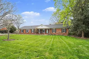 4401 Brookhaven Dr, Greensboro, NC 27406 - Photo 28