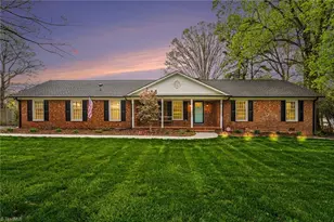 4401 Brookhaven Dr, Greensboro, NC 27406 - Photo 2