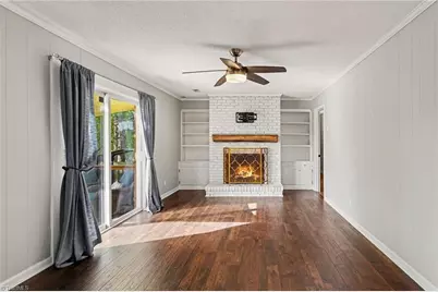 4401 Brookhaven Drive, Greensboro, NC 27406 - Photo 10