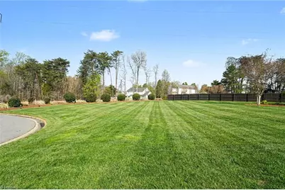 2001 Anchoridge Avenue, High Point, NC 27265 - Photo 38