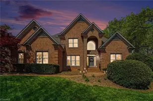 3 Wildrose Ct, Greensboro, NC 27410 - Photo 2