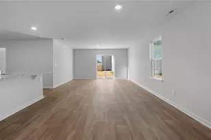 120 Beechwood Cir, Thomasville, NC 27360 - Photo 4