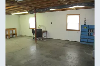 4236 Robertson Drive, Winston-Salem, NC 27101 - Photo 30