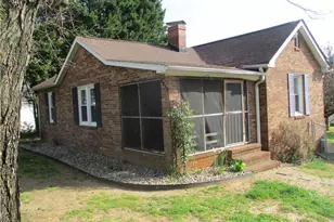 4236 Robertson Dr, Winston-Salem, NC 27101 - Photo 26