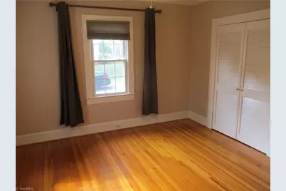 4236 Robertson Drive, Winston-Salem, NC 27101 - Photo 18