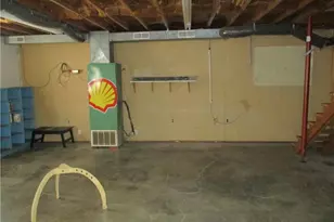 4236 Robertson Dr, Winston-Salem, NC 27101 - Photo 4