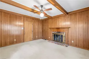 4017 Wexford Dr, Greensboro, NC 27406 - Photo 10