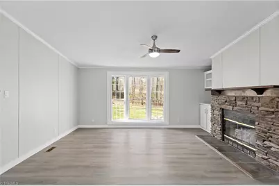 9274 US Highway 64 W, Trinity, NC 27370 - Photo 16