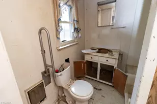 1757 Jewel Rd, Danbury, NC 27016 - Photo 6