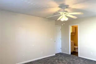 2600 Pennoak Way, Greensboro, NC 27407 - Photo 12