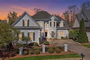 4316 Doverstone Ln, Greensboro, NC 27407 - Photo 2