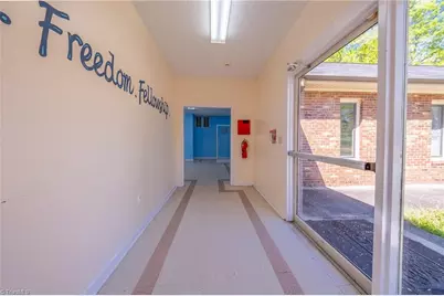 717 Harrison Street, Reidsville, NC 27320 - Photo 14