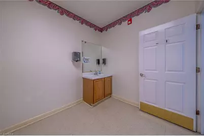 717 Harrison Street, Reidsville, NC 27320 - Photo 30