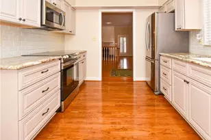 723 Polo Oaks Dr, Winston-Salem, NC 27106 - Photo 12