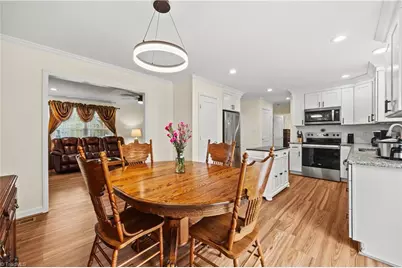 128 Royal Kings Court, Winston-Salem, NC 27127 - Photo 8