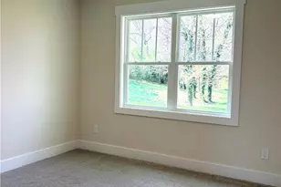 14 W Colonial Dr, Thomasville, NC 27360 - Photo 14