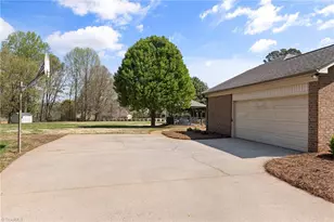 316 Siouan Dr, Lexington, NC 27295 - Photo 34