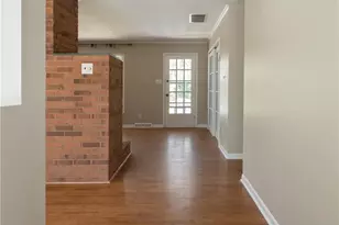 4102 Pheasant Run Dr, Greensboro, NC 27455 - Photo 8