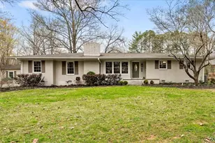 6909 Wooden Rail Ln, Summerfield, NC 27358 - Photo 2