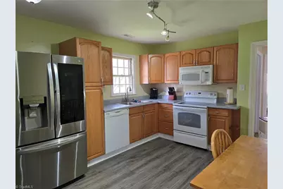 111 E Rhyne Avenue, Winston-Salem, NC 27127 - Photo 14