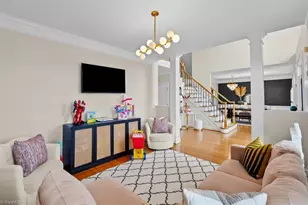 1010 Keswick Ln, Clemmons, NC 27012 - Photo 8