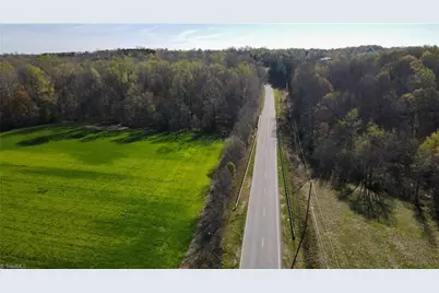 1337 Candy Creek Road, Reidsville, NC 27320 - Photo 8