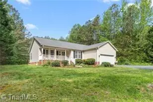 593 Dynasty Dr, Asheboro, NC 27205 - Photo 1