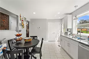 2110 Whitney Rd, Winston-Salem, NC 27106 - Photo 18